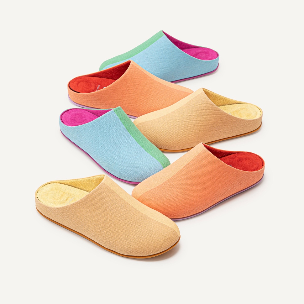 Fitflop Chrissie X Yinka Ilori Canvas Hausschuhe Apricot-sunburst