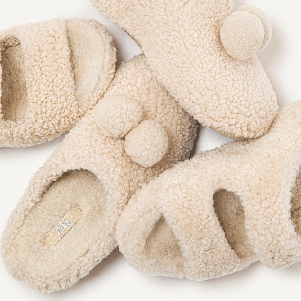 Fitflop Shuv Pom-Pom Shearling Clog Hausschuhe Elfenbein
